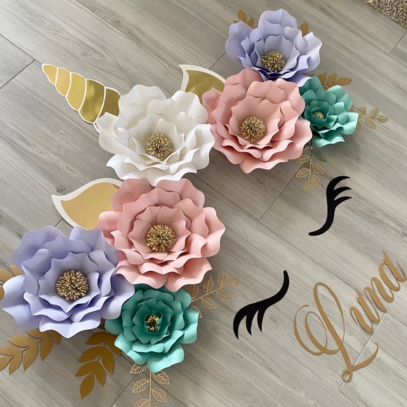 Unicorn & Paper Flower Decor - Picture 2 of 4